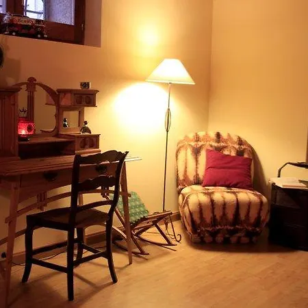 Can Vespa Apartment *